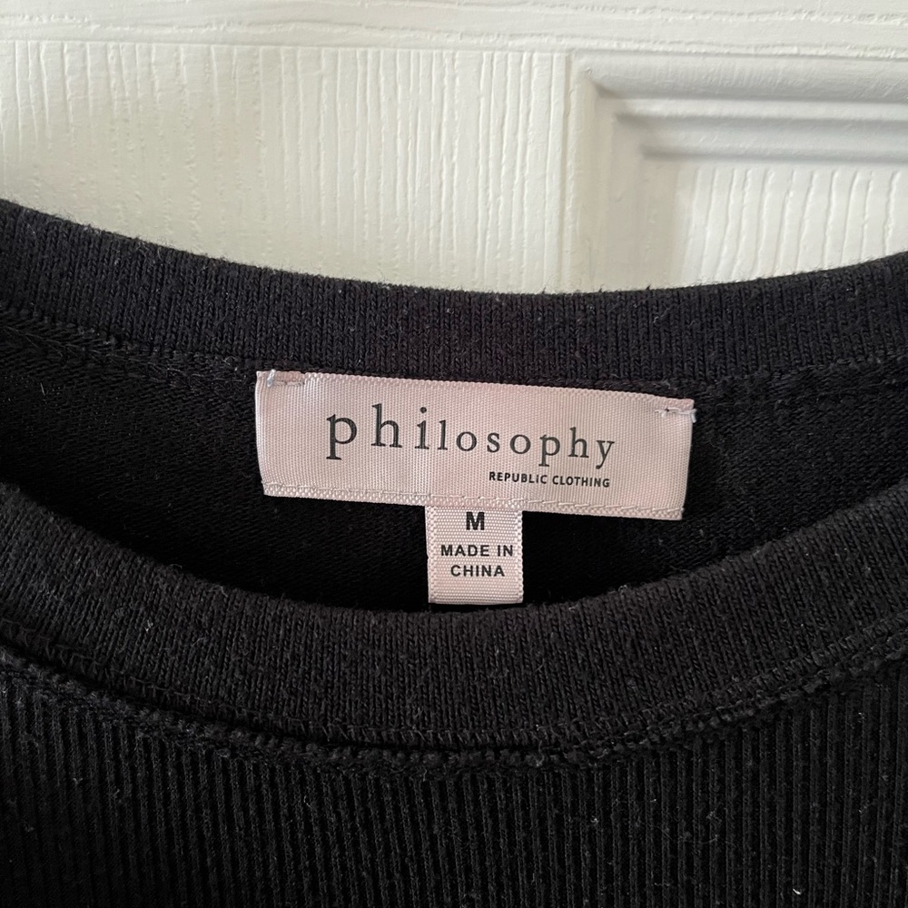 Philosophy Elegant Black Long Sleeve Top - Picture 3 of 3